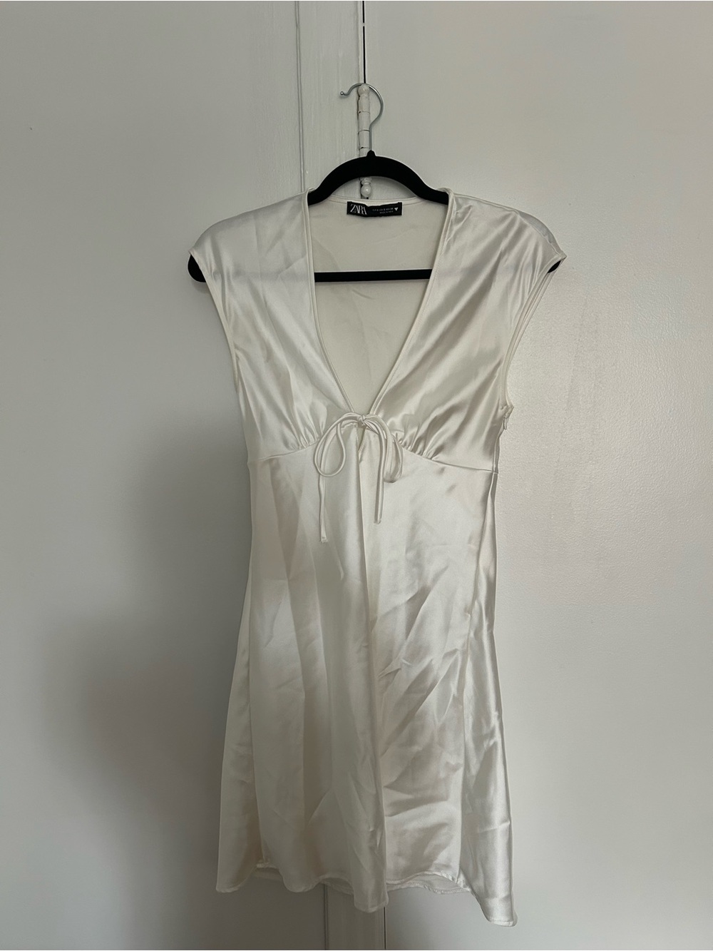 ZARA White Satin V-Neck Tie-Front Mini Dress - Picture 2 of 8